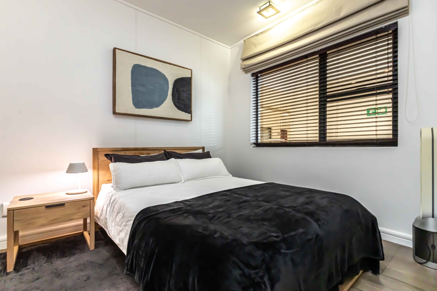 To Let 1 Bedroom Property for Rent in De Waterkant Western Cape